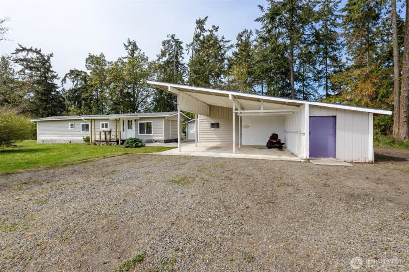 Property photo for 251 Washington Harbor Rd, Sequim