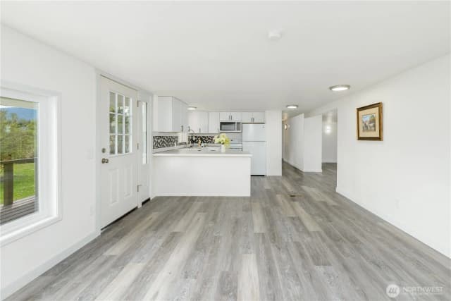 Property photo for 251 Washington Harbor Rd, Sequim photo 4