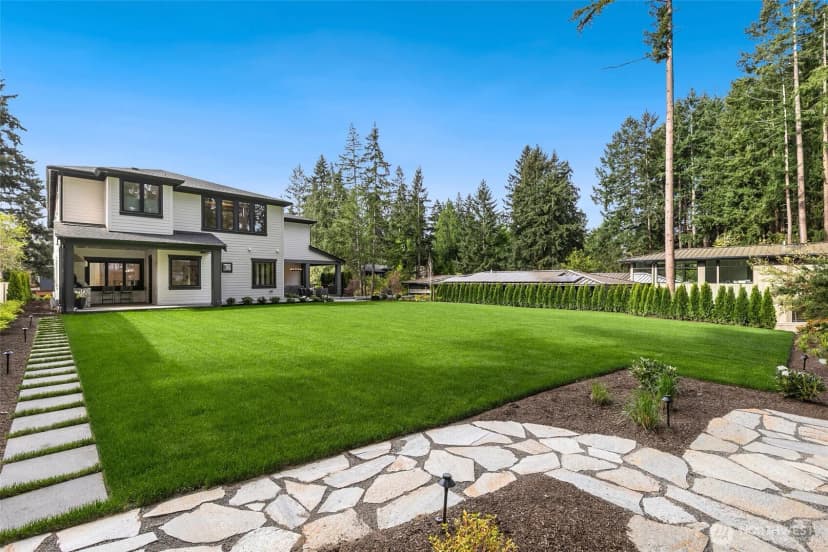 Property photo for 10630 Se 22nd Street, Bellevue photo 38