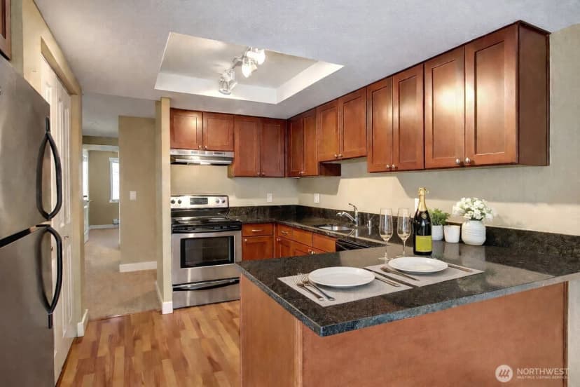 Property photo for 4515 125th Avenue Se #b306, Bellevue photo 6