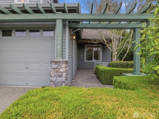 Property photo for 3501 166 Street Sw, Lynnwood photo 2