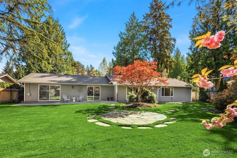 Property photo for 14714 Ne 10th Street, Bellevue photo 29