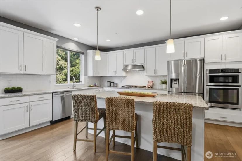 Property photo for 9125 Satterlee Avenue Se, Snoqualmie photo 8