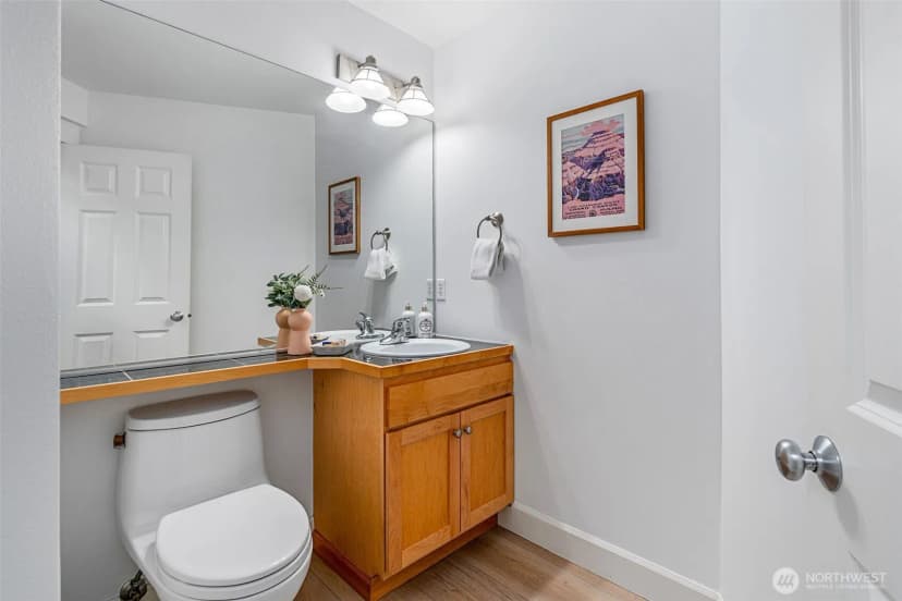 Property photo for 11423 Ne 86th Street, Kirkland photo 5