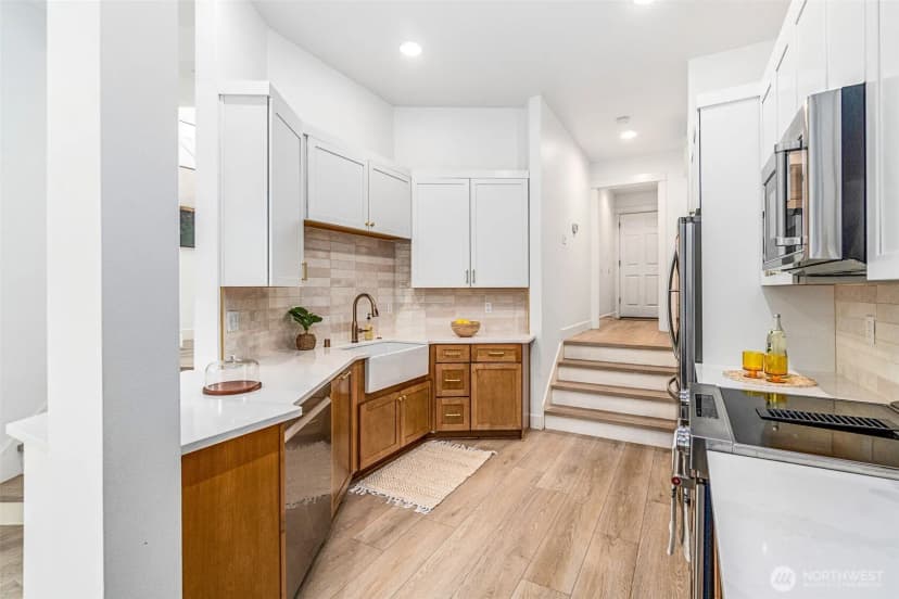 Property photo for 11423 Ne 86th Street, Kirkland photo 17