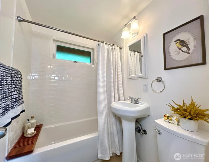 Property photo for 7919 45th Avenue S, Seattle photo 13