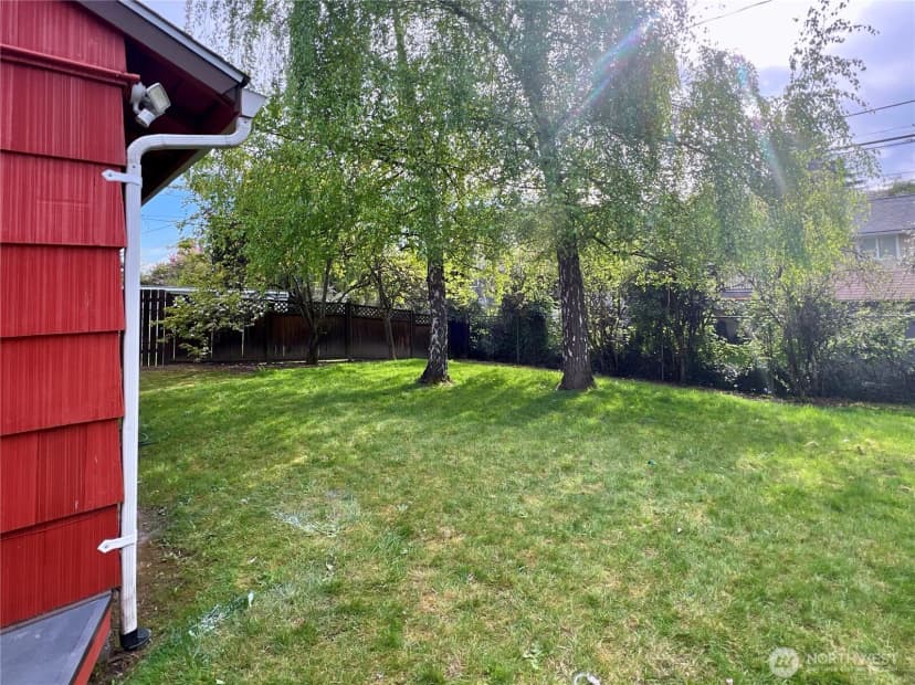 Property photo for 7919 45th Avenue S, Seattle photo 20