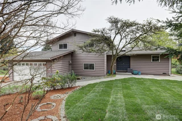 Property photo for 13528 95th Avenue Ne, Kirkland