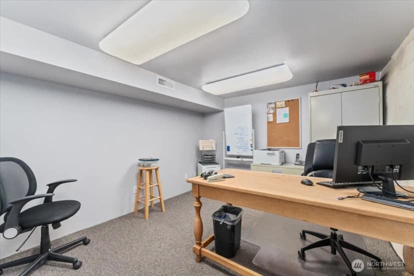Property photo for 131 E Woodin Avenue, Chelan photo 38