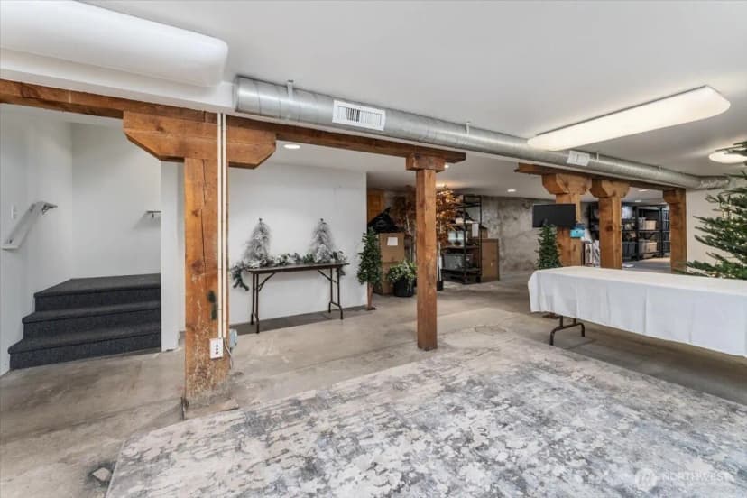 Property photo for 131 E Woodin Avenue, Chelan photo 34