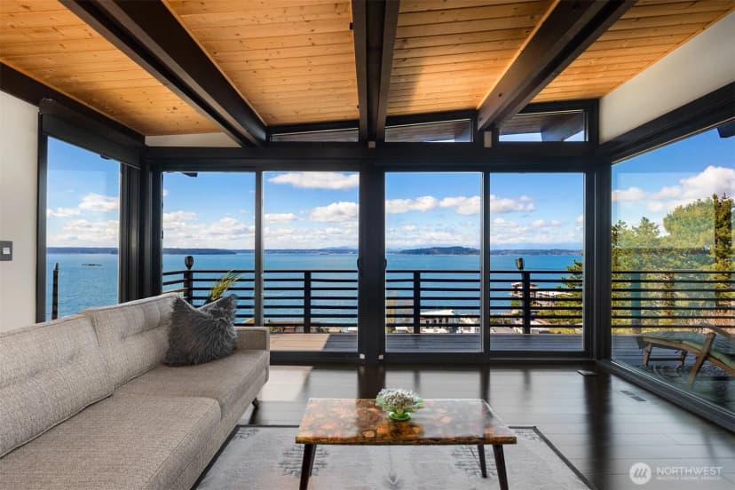 Property photo for 3831 58th Avenue Sw, Seattle photo 14