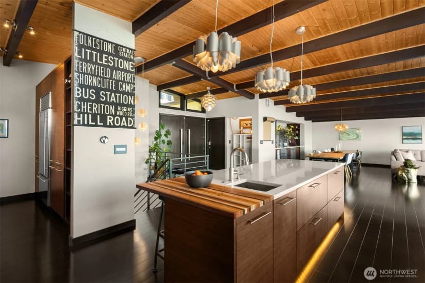 Property photo for 3831 58th Avenue Sw, Seattle photo 19