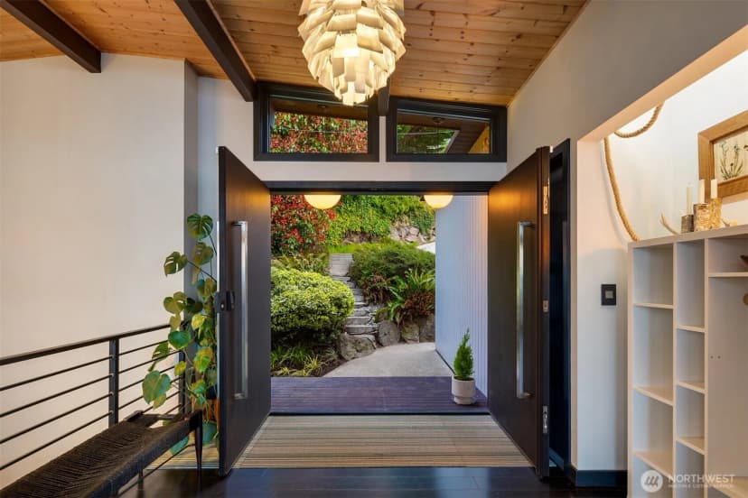 Property photo for 3831 58th Avenue Sw, Seattle photo 18