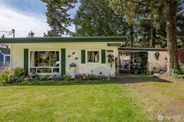 Property photo for 8165 Harborview, Birch Bay photo 2