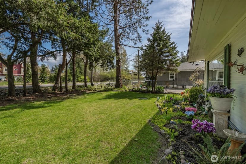 Property photo for 8165 Harborview, Birch Bay photo 4
