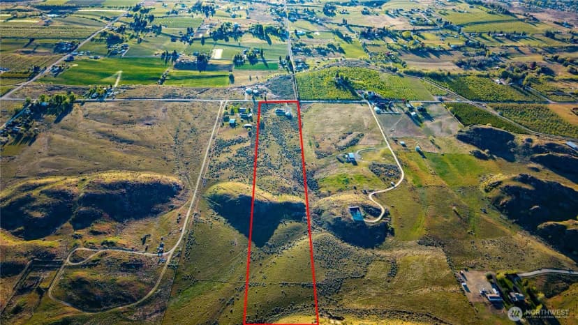 Property photo for 103 Johnson Creek Road, Omak photo 12