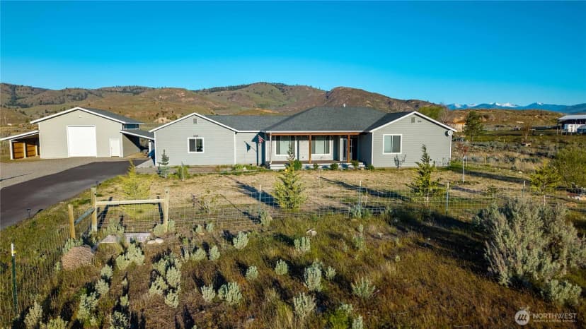 Property photo for 103 Johnson Creek Road, Omak photo 2