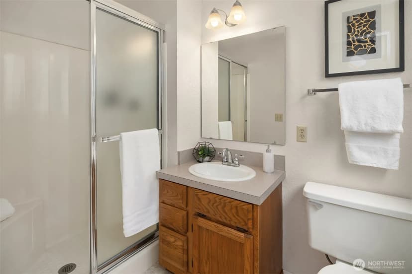 Property photo for 7518 24th Avenue Nw #201, Seattle photo 17