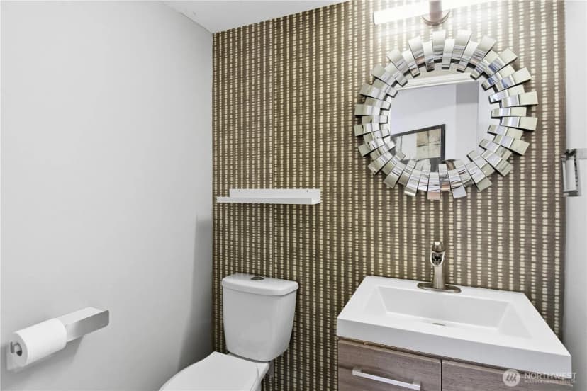 Property photo for 21049 103rd Sve Se, Kent photo 28