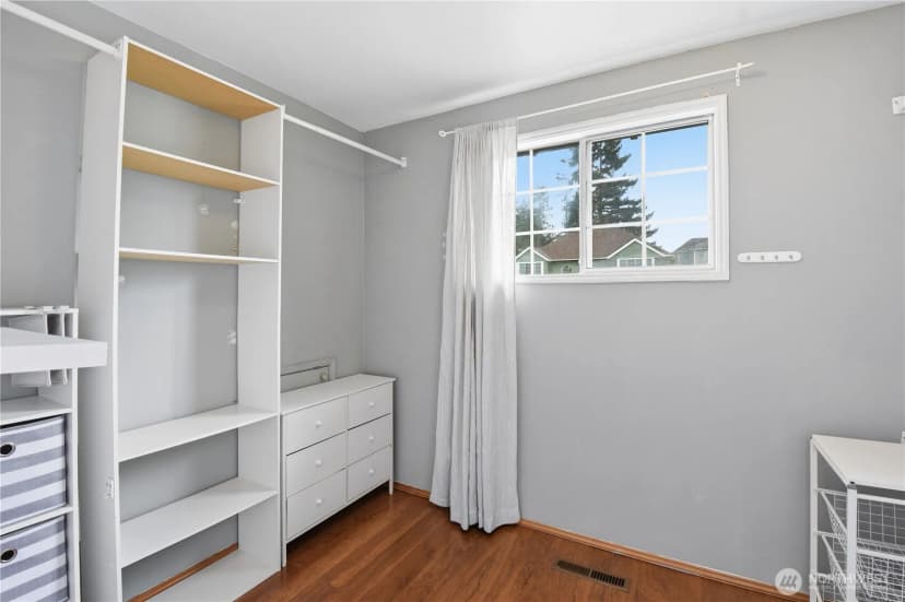 Property photo for 21049 103rd Sve Se, Kent photo 22