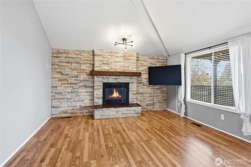 Property photo for 21049 103rd Sve Se, Kent photo 12