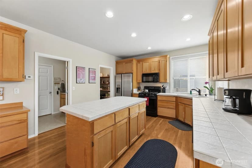 Property photo for 18122 92nd Avenue E, Puyallup photo 10