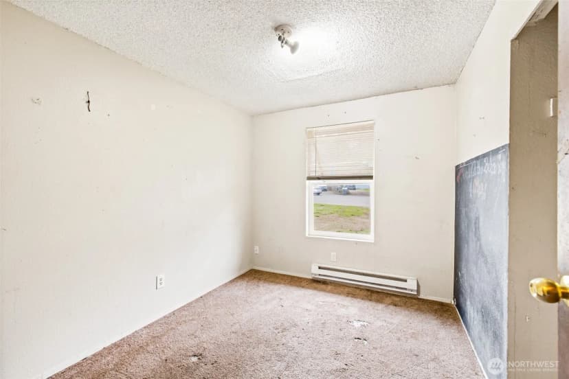 Property photo for 31 Sunrise Place, Port Angeles photo 13