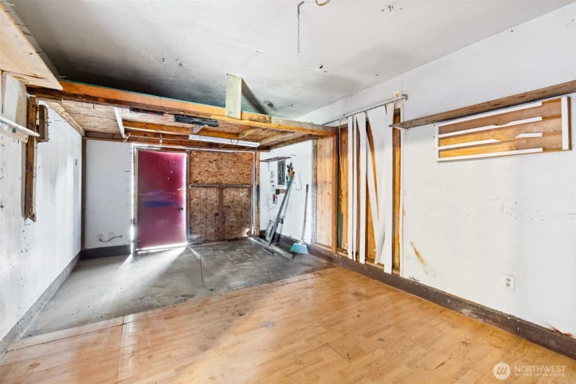 Property photo for 31 Sunrise Place, Port Angeles photo 19