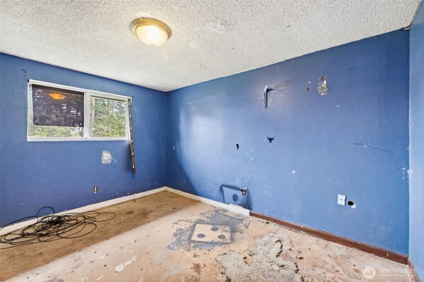 Property photo for 31 Sunrise Place, Port Angeles photo 15