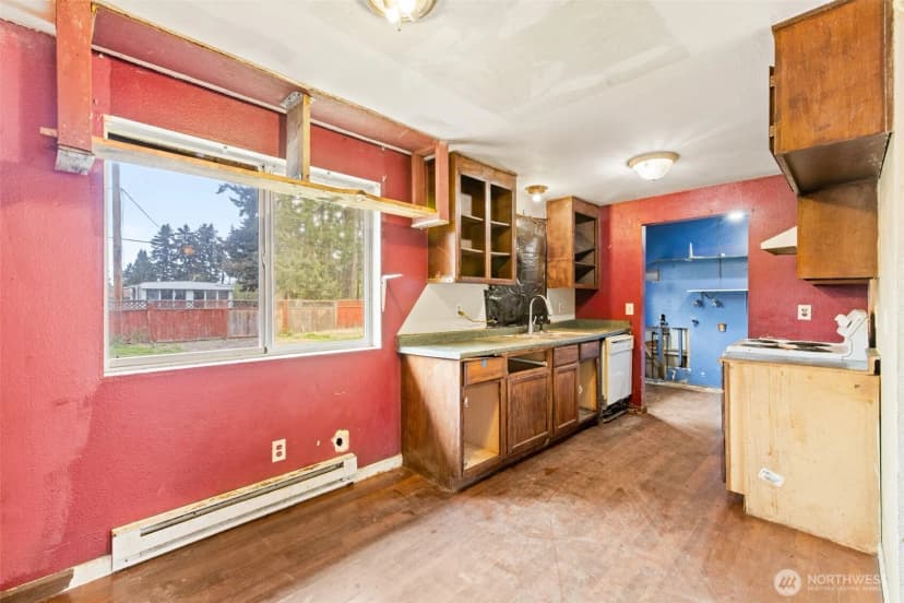 Property photo for 31 Sunrise Place, Port Angeles photo 10