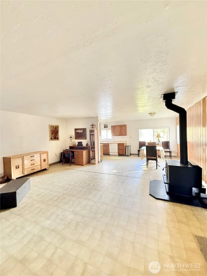 Property photo for 1092 Aeneas Valley Road, Tonasket photo 21