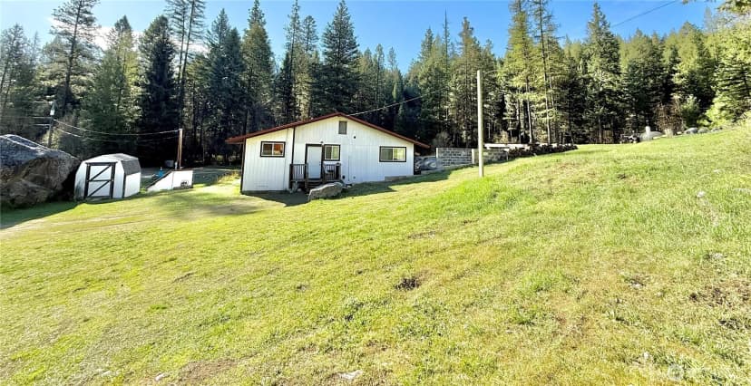 Property photo for 1092 Aeneas Valley Road, Tonasket photo 10