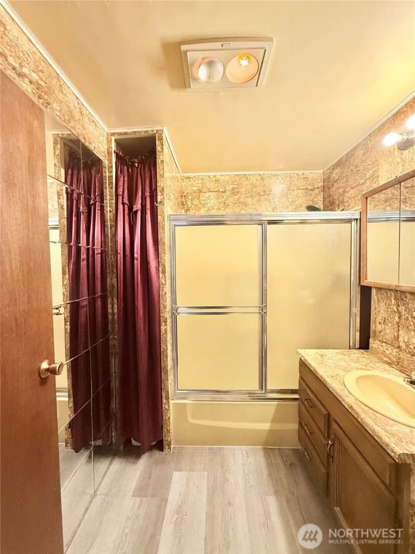 Property photo for 1092 Aeneas Valley Road, Tonasket photo 28