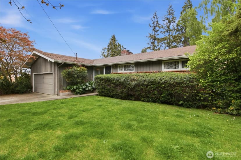Property photo for 258 Sw 176th Place, Normandy Park