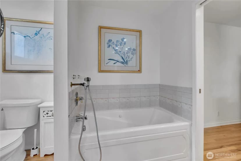 Property photo for 258 Sw 176th Place, Normandy Park photo 19