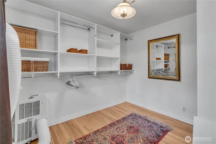 Property photo for 258 Sw 176th Place, Normandy Park photo 17