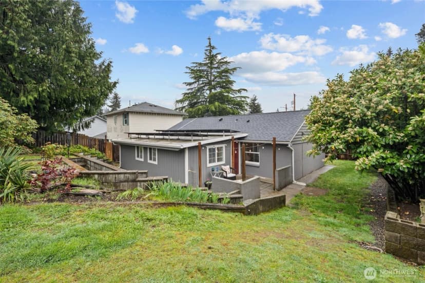 Property photo for 4909 234th Street Sw, Mountlake Terrace photo 17