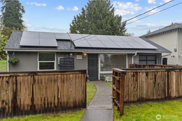 Property photo for 4909 234th Street Sw, Mountlake Terrace