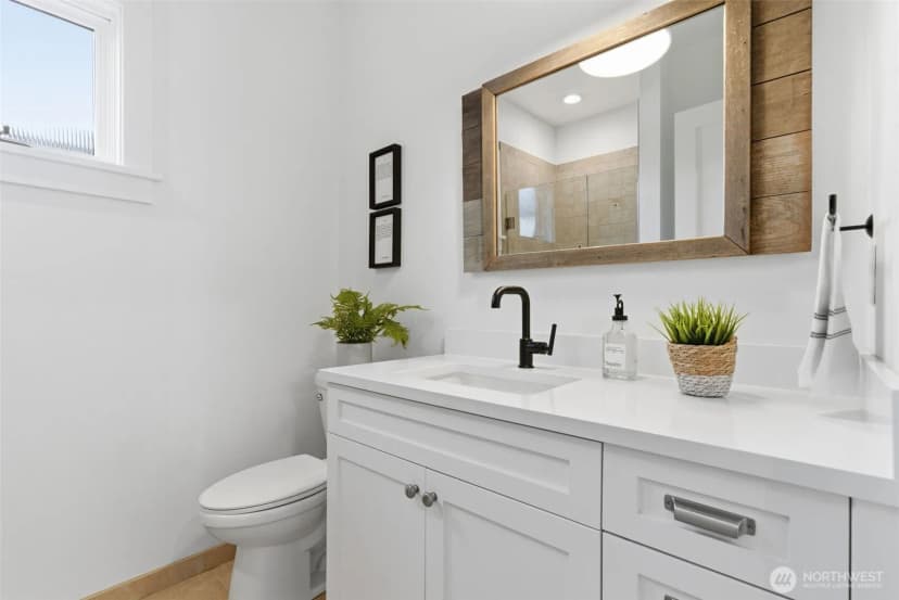 Property photo for 1204 6th Street W, Kirkland photo 28