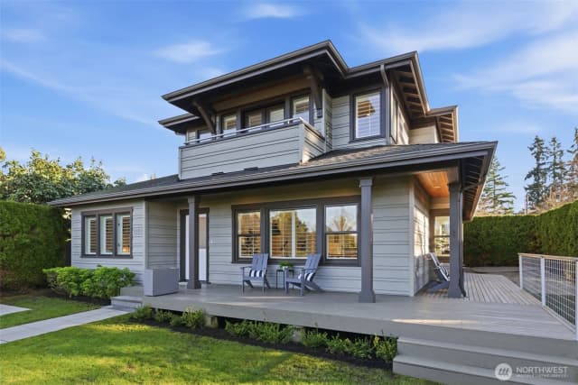 Property photo for 1204 6th Street W, Kirkland photo 4