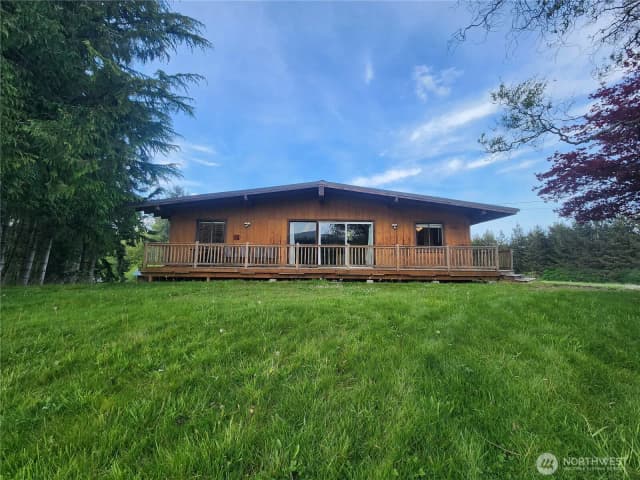 Property photo for 663 Whiskey Creek Beach Road, Port Angeles photo 2