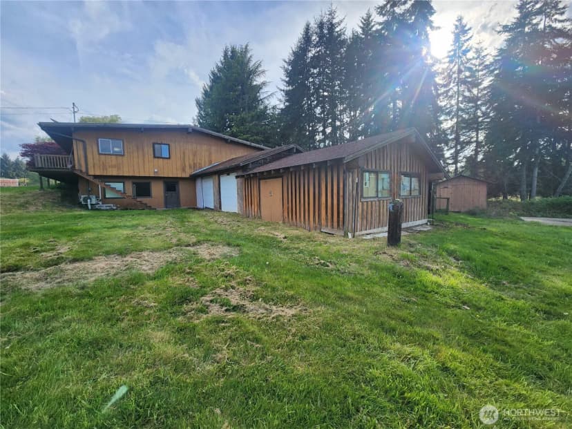Property photo for 663 Whiskey Creek Beach Road, Port Angeles photo 4