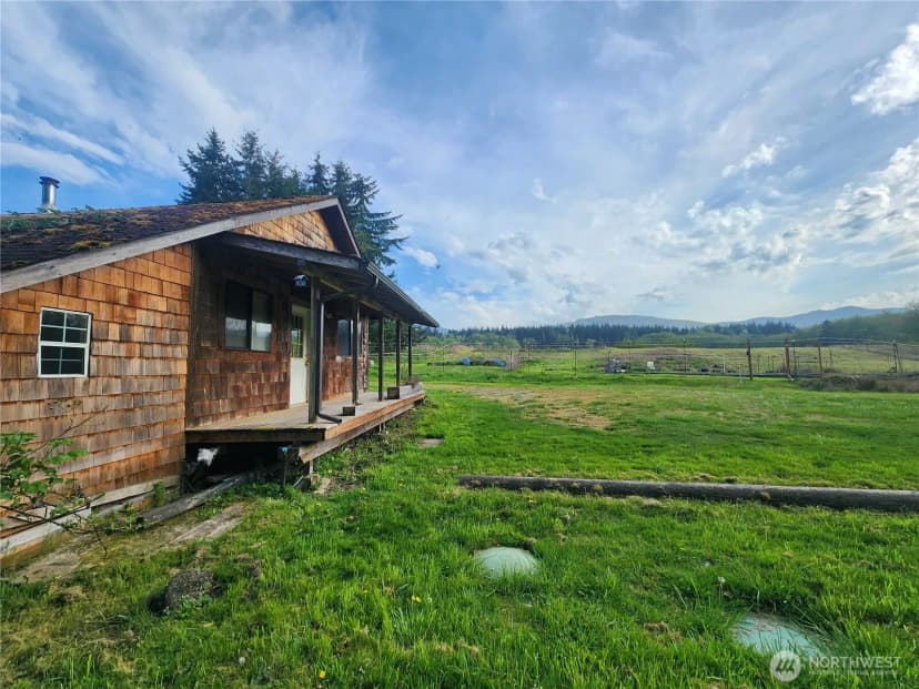 Property photo for 663 Whiskey Creek Beach Road, Port Angeles photo 20