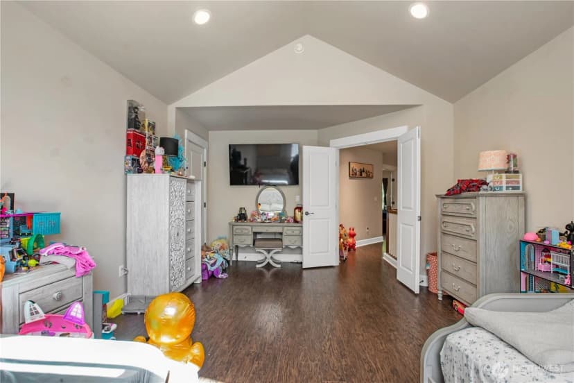 Property photo for 3930 Cameron Drive Ne, Lacey photo 26