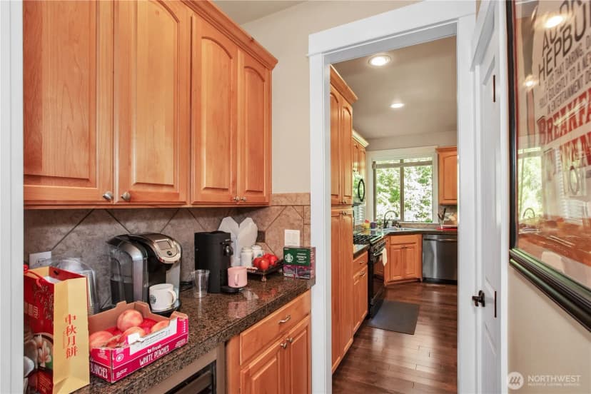 Property photo for 3930 Cameron Drive Ne, Lacey photo 7