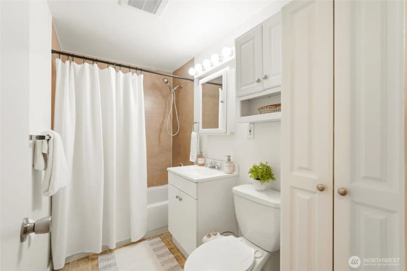 Property photo for 3507 Ne 8th Street, Renton photo 14