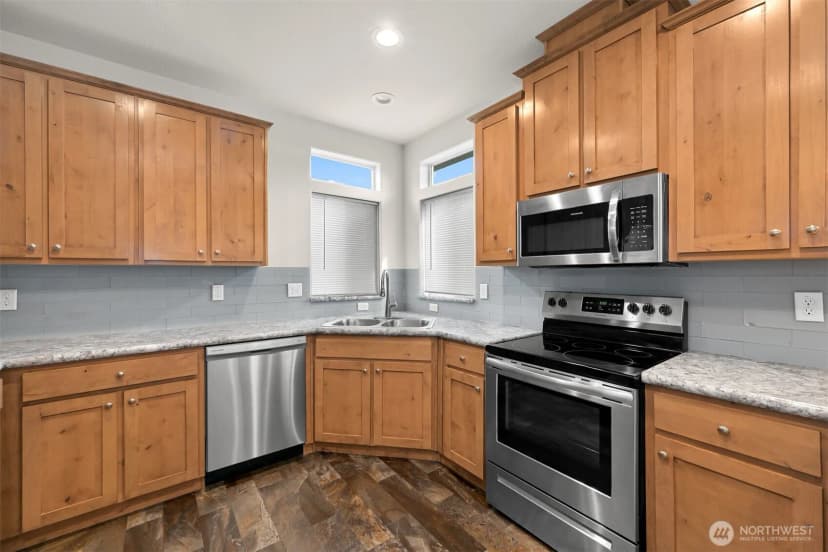 Property photo for 4672 Birch Bay Lynden Road #86, Blaine photo 2