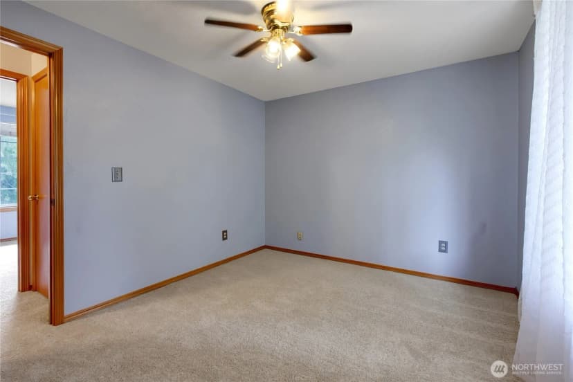 Property photo for 800 19th Avenue Se, Puyallup photo 24