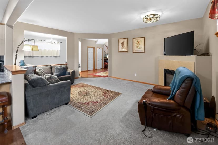 Property photo for 11221 Se 216th Street, Kent photo 14