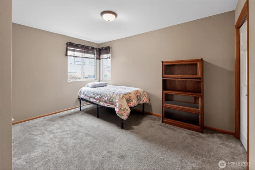 Property photo for 11221 Se 216th Street, Kent photo 29